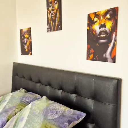 Holiday home Maison Avec Grande Terrasse Sur