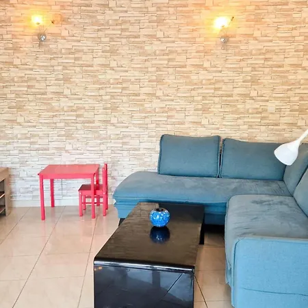 Holiday home Maison Avec Grande Terrasse Sur