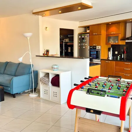 Maison Avec Grande Terrasse Sur Holiday home Nice