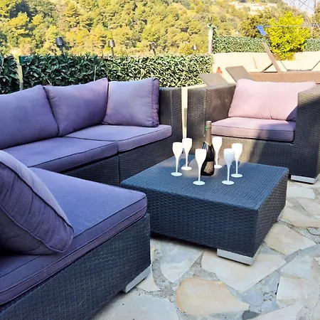 Maison Avec Grande Terrasse Sur Holiday home *